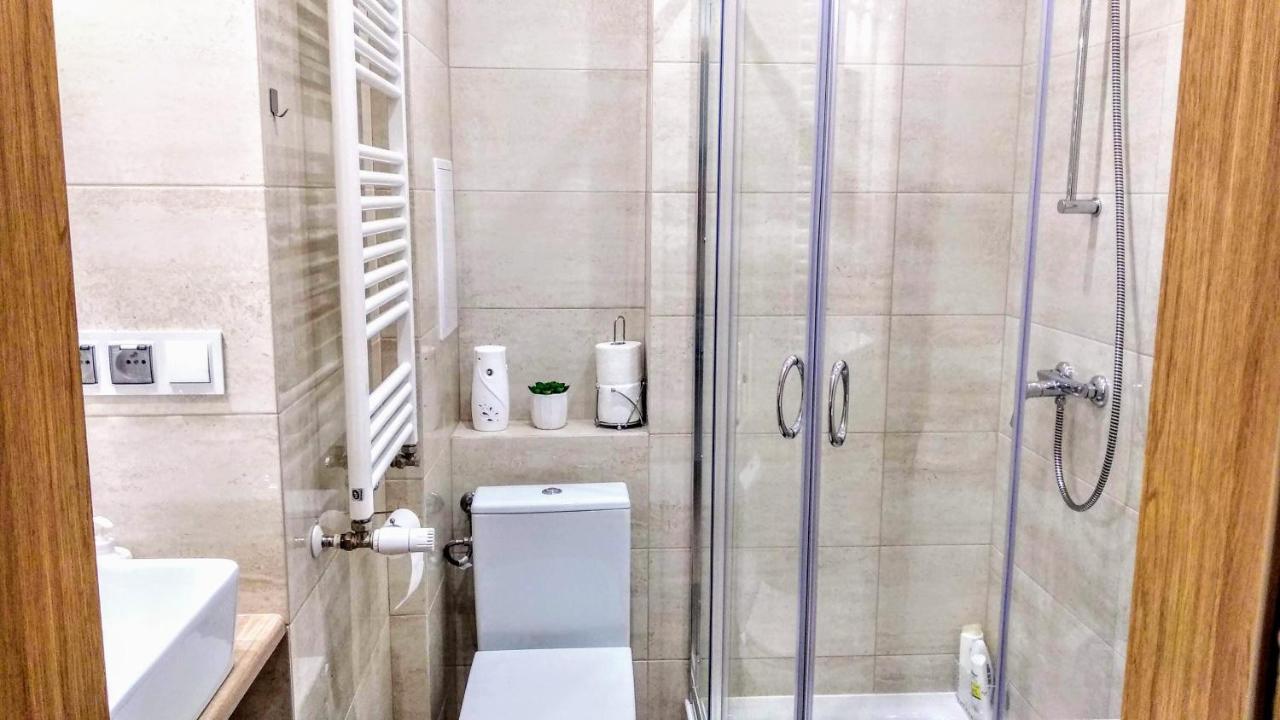Studio Lux Gaj By Apartamenty Na Dni Wrocław Eksteriør bilde